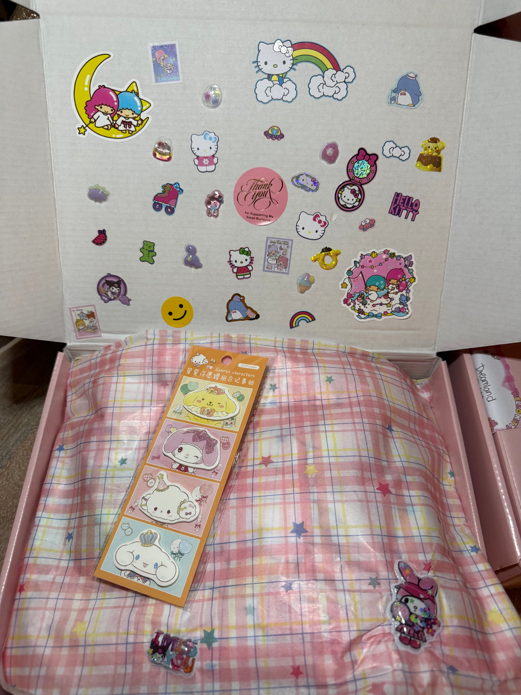 Nat’s Dream Picks ✧ LARGE Hello Kitty & Friends Cute Mania