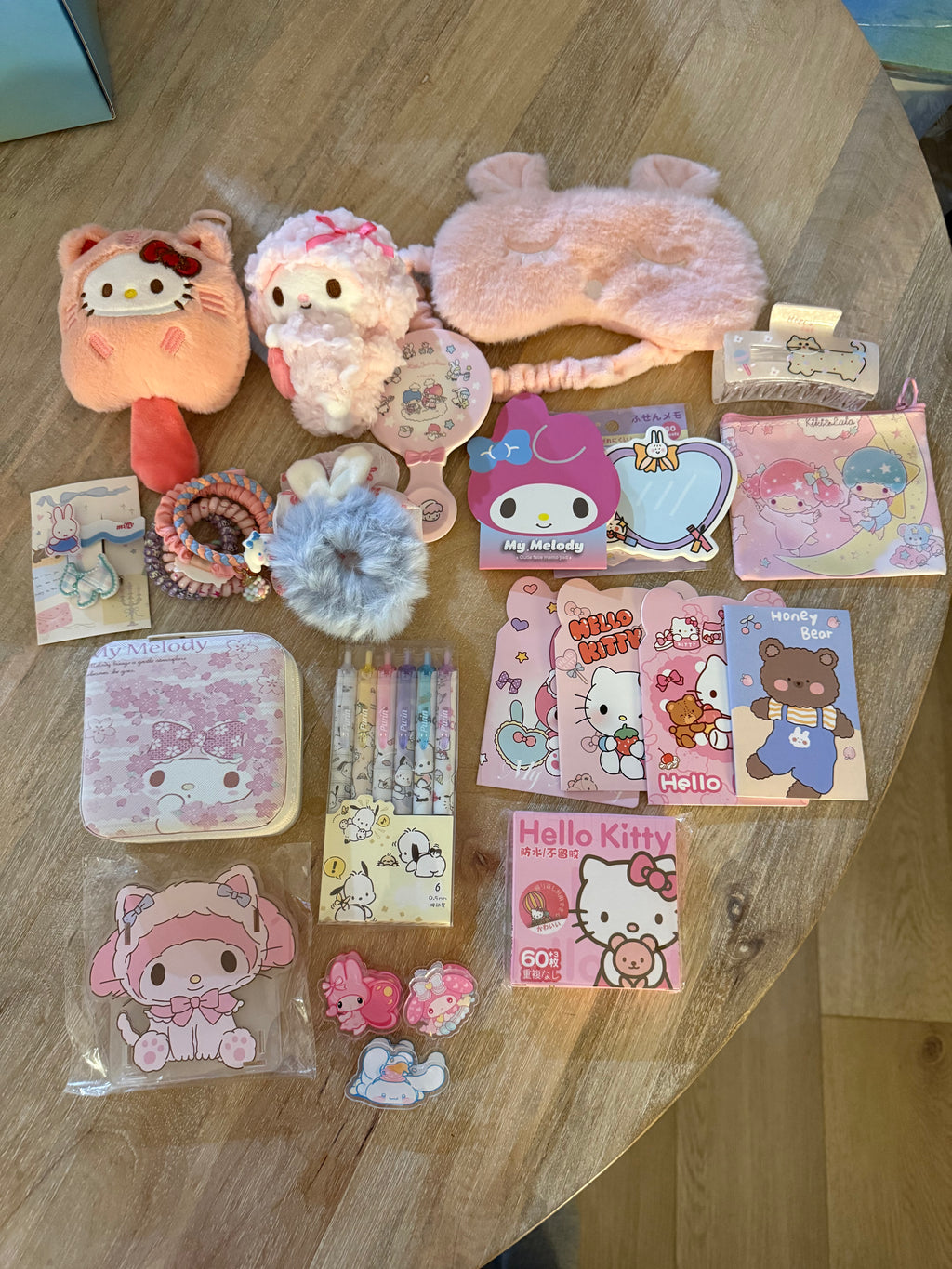 Dreamy Finds Box ✧ MEDIUM